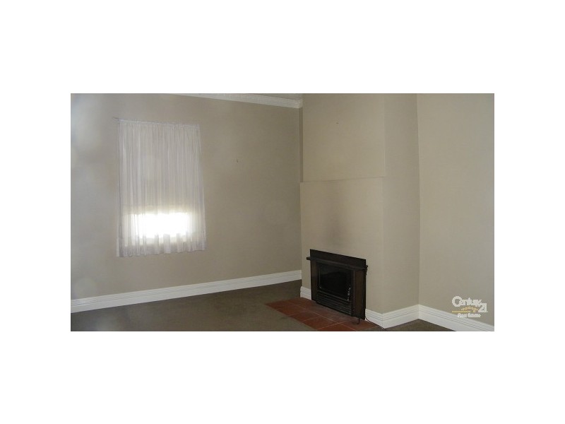 15 Livingstone Street, Mathoura NSW 2710