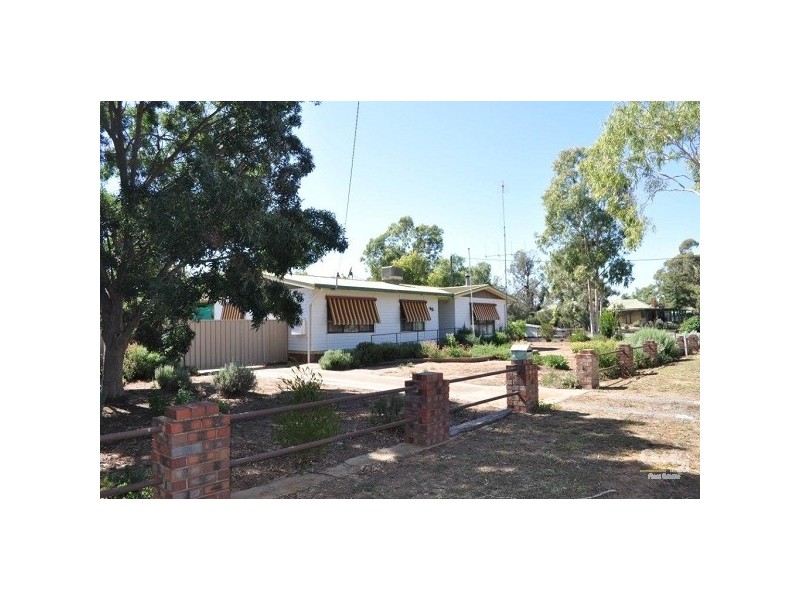 40 Mathoura Street, Mathoura NSW 2710