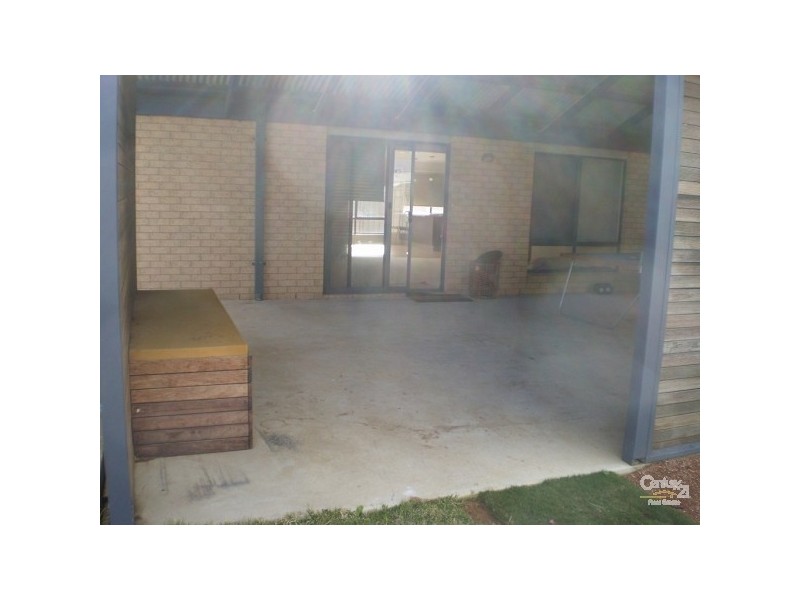 12 Elm Street, Echuca VIC 3564