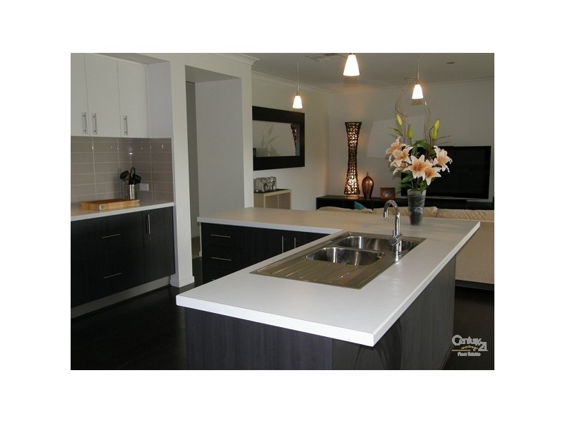 7 Sunset Avenue, Echuca VIC 3564