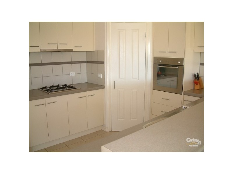 26 Declan Way, Echuca VIC 3564