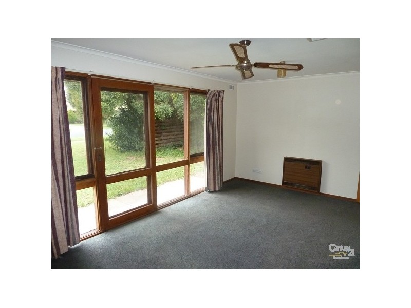 27 Shackell Street, Echuca VIC 3564