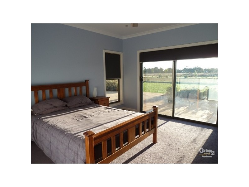 5 Castletown Crt, Echuca VIC 3564