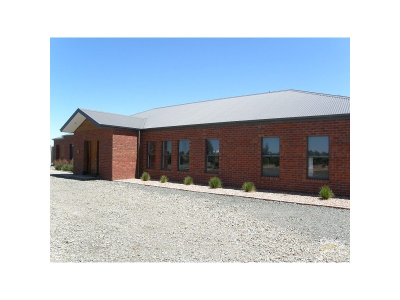 5 Castletown Crt, Echuca VIC 3564