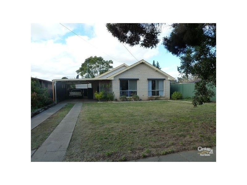 18 Shackell  Street, Echuca VIC 3564