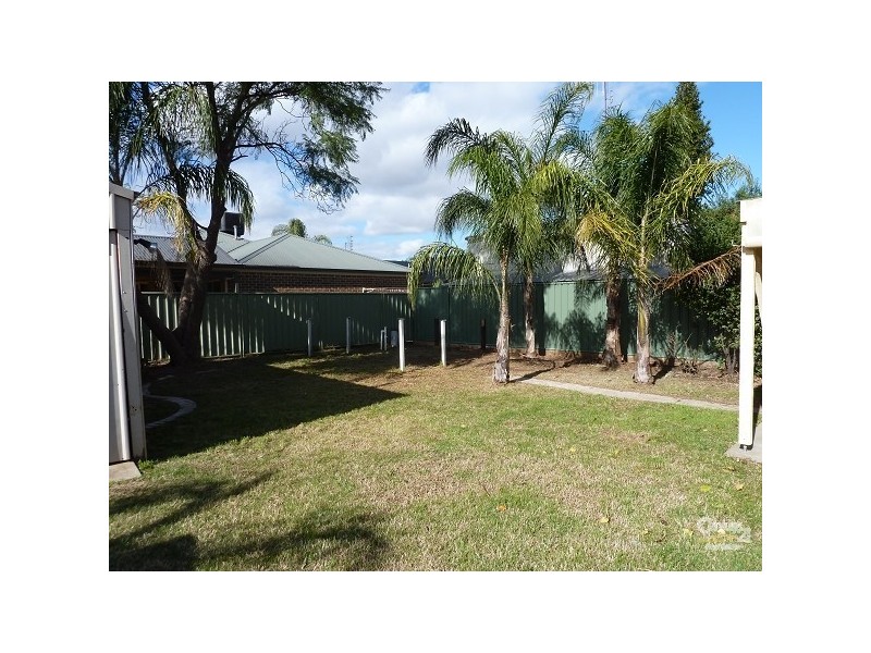 18 Shackell  Street, Echuca VIC 3564