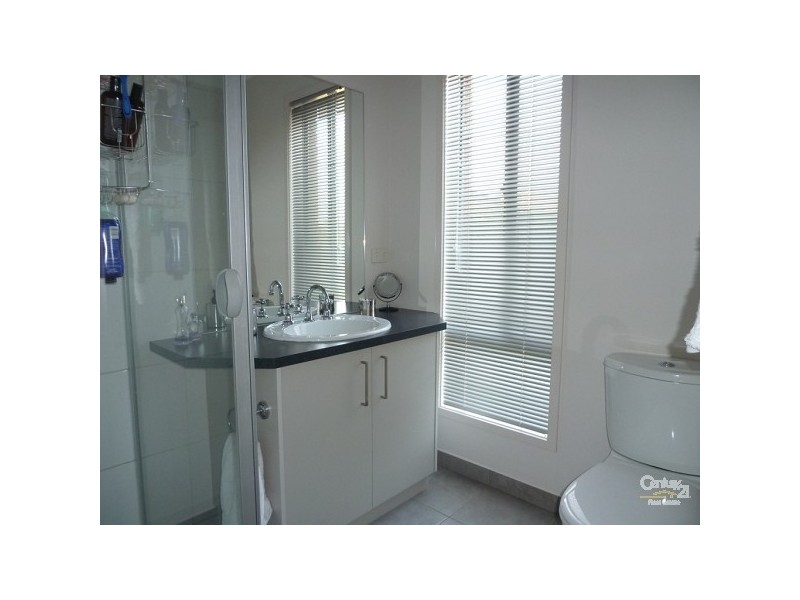 2 Aston Crt, Echuca VIC 3564