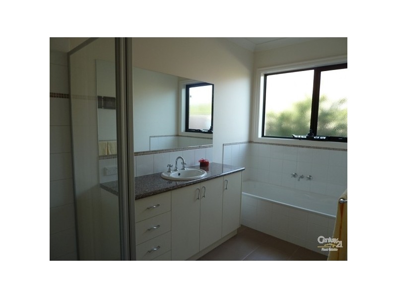 2/35 Wearne Road, Echuca VIC 3564