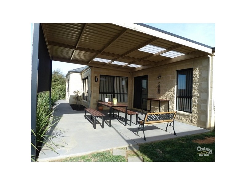 2/35 Wearne Road, Echuca VIC 3564