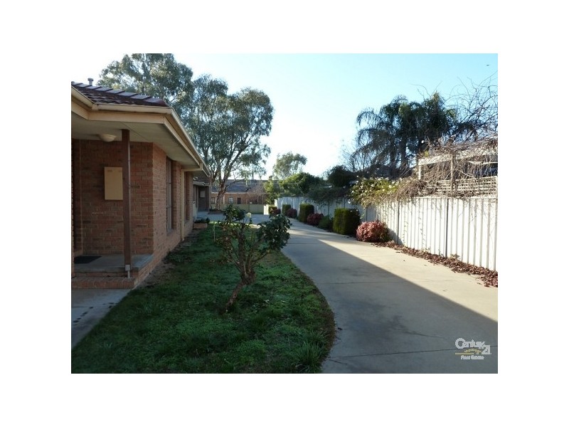 3/61 Landsborough Street, Echuca VIC 3564
