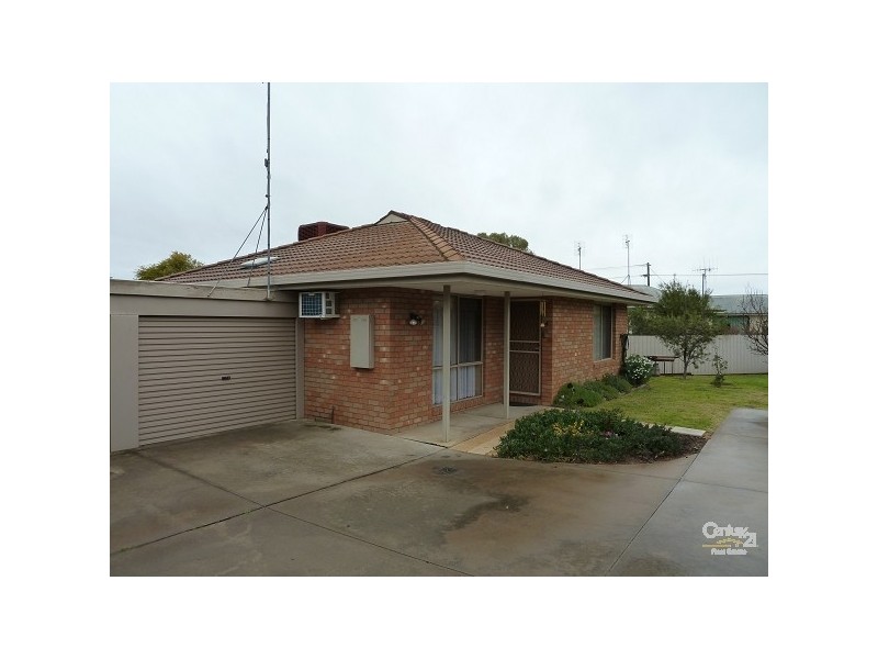 4/327 High Street, Echuca VIC 3564