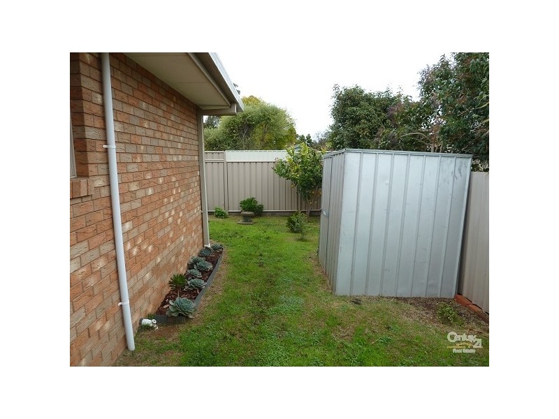 4/327 High Street, Echuca VIC 3564