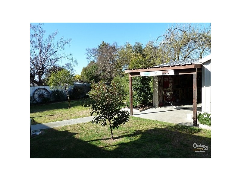 287 Ogilvie Avenue, Echuca VIC 3564