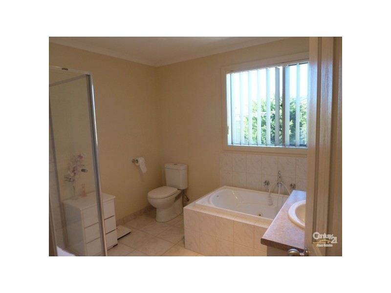 8 Lomond Court, Moama NSW 2731