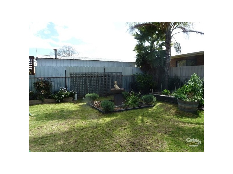 18 Snowden Street, Echuca VIC 3564