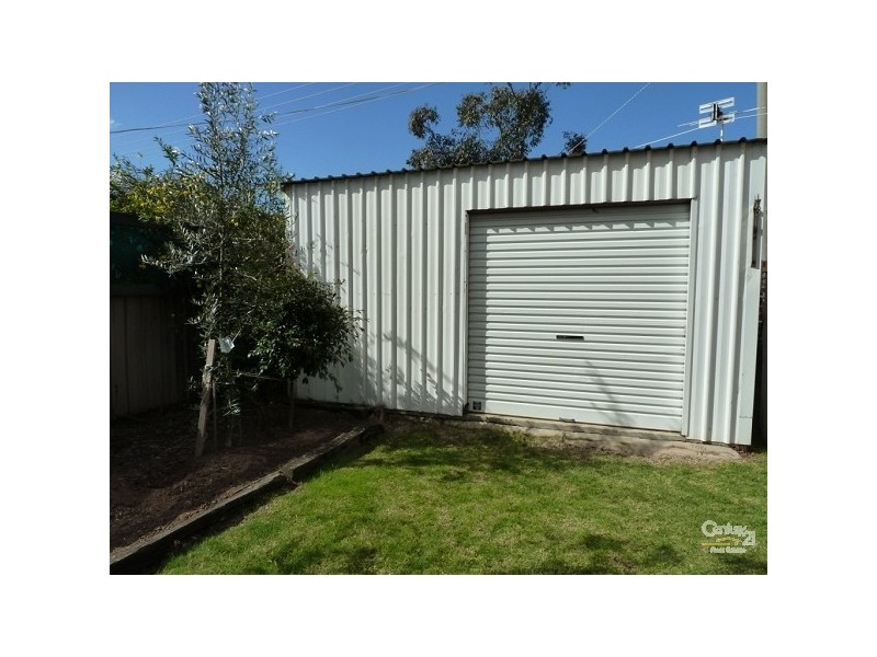 18 Snowden Street, Echuca VIC 3564