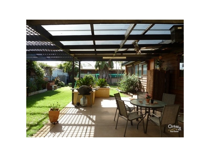 18 Snowden Street, Echuca VIC 3564