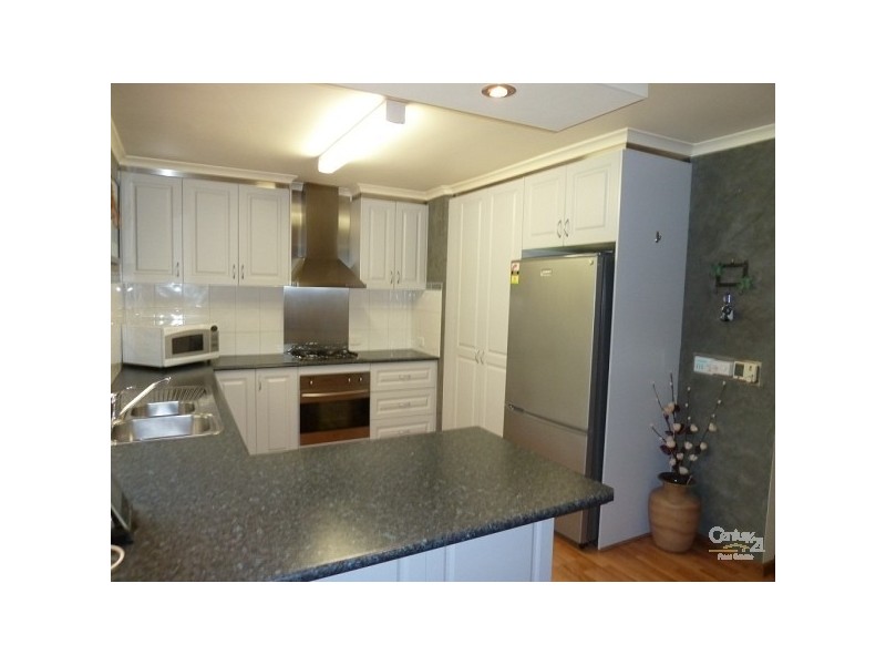 18 Snowden Street, Echuca VIC 3564