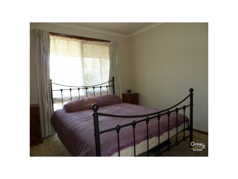 18 Snowden Street, Echuca VIC 3564