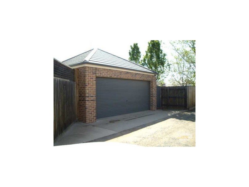 2A Landsborough St, Echuca VIC 3564