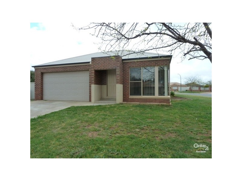 9 Kingfisher Drive East, Moama NSW 2731