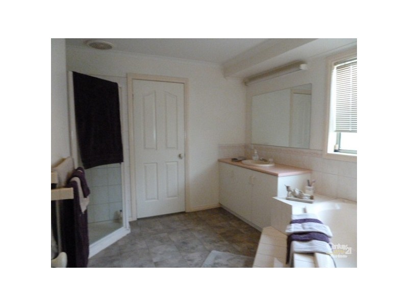 62 Bowen Street, Echuca VIC 3564