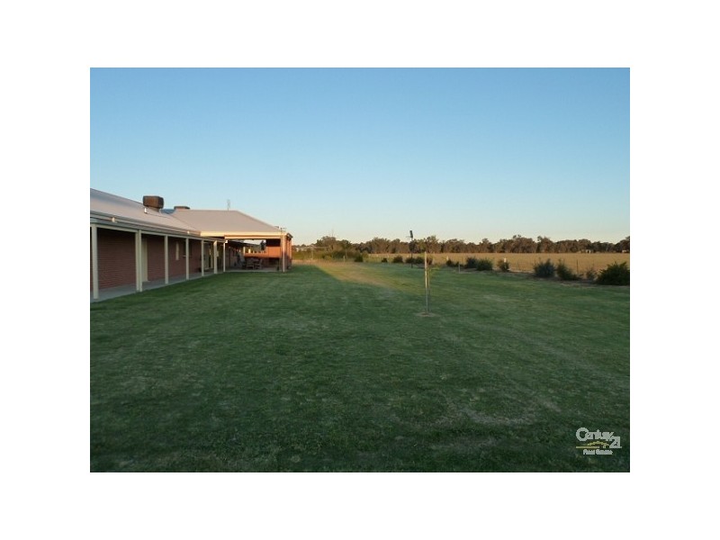 13 Ikona Drive, Echuca VIC 3564