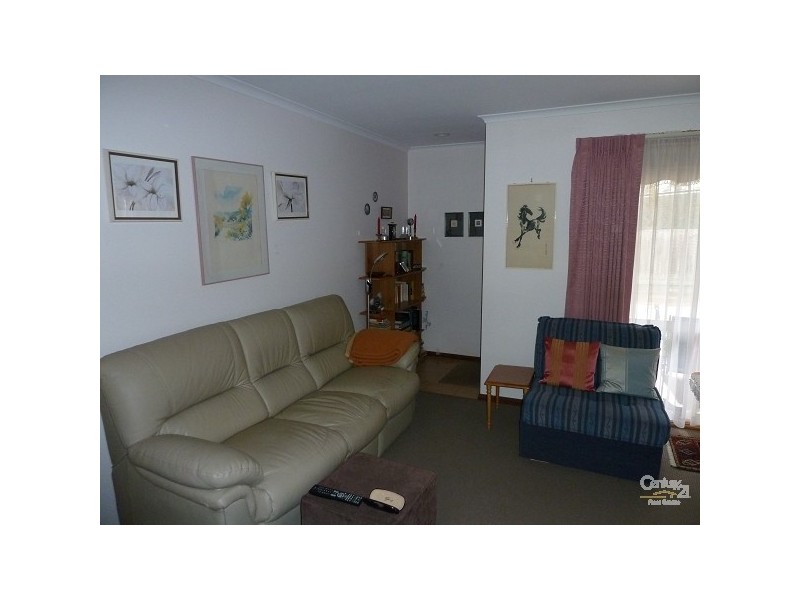 4/327 High Street, Echuca VIC 3564