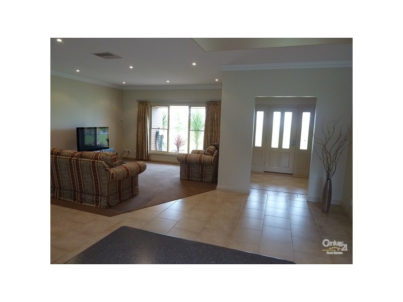 718 Anderson Rd, Echuca VIC 3564