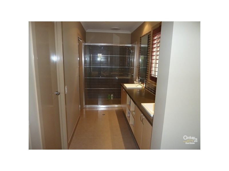 7 Silvergums Place, Moama NSW 2731