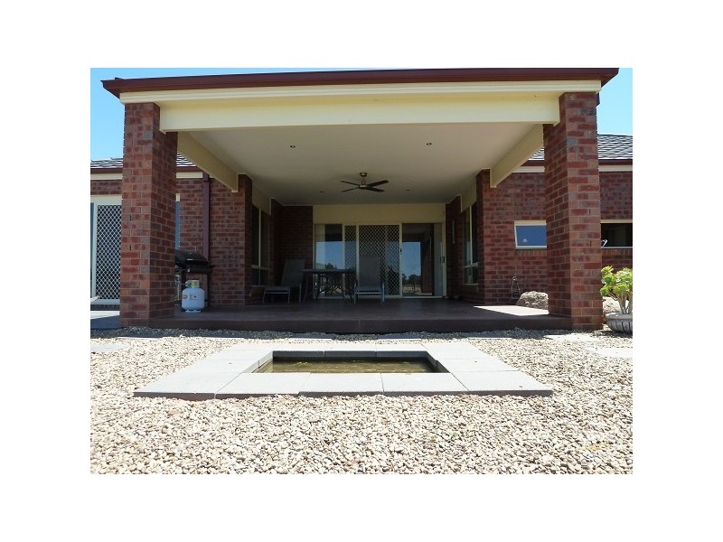 7 Silvergums Place, Moama NSW 2731