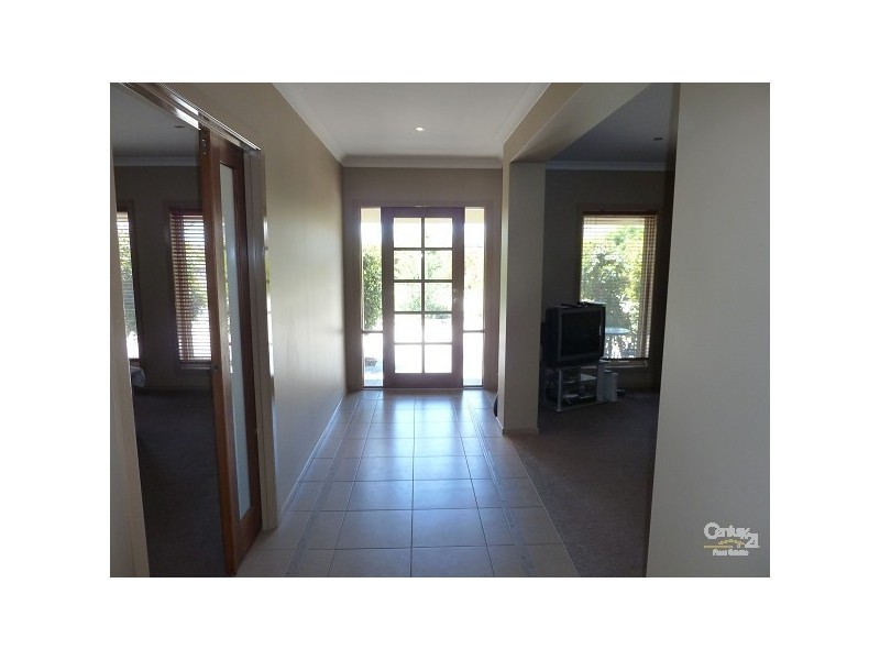 7 Silvergums Place, Moama NSW 2731