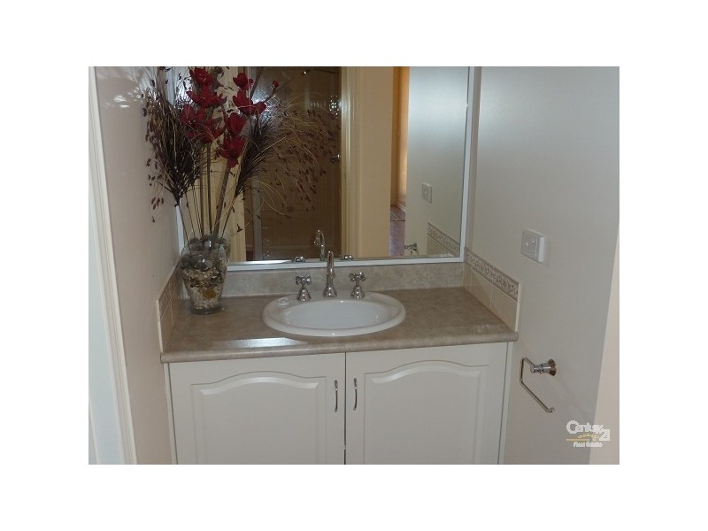 1/24 Haverfield Street, Echuca VIC 3564