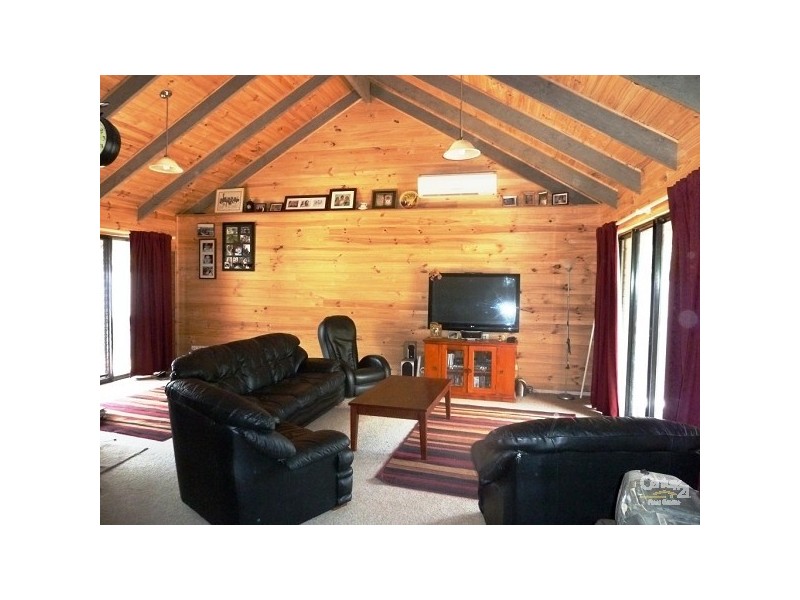 15 – 17 LAWFORD STREET, Barmah VIC 3639