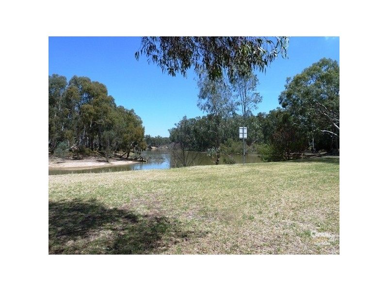 15 – 17 LAWFORD STREET, Barmah VIC 3639