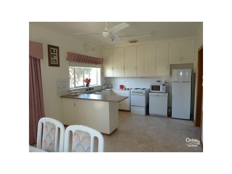 6738 Northern Highway, Rochester VIC 3561