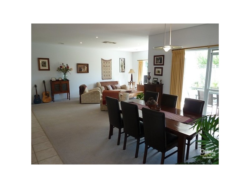 8 Kulgoa Avenue, Moama NSW 2731