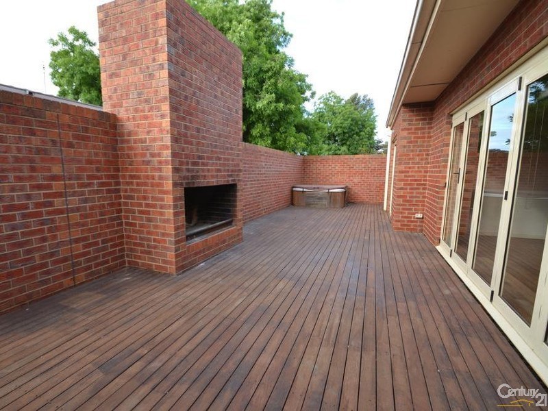 2/7 Eyre Street, Echuca VIC 3564