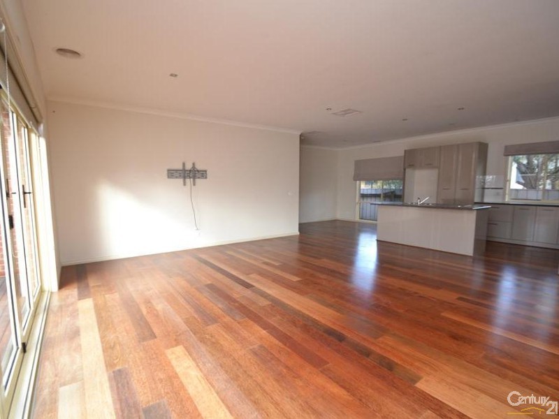 2/7 Eyre Street, Echuca VIC 3564