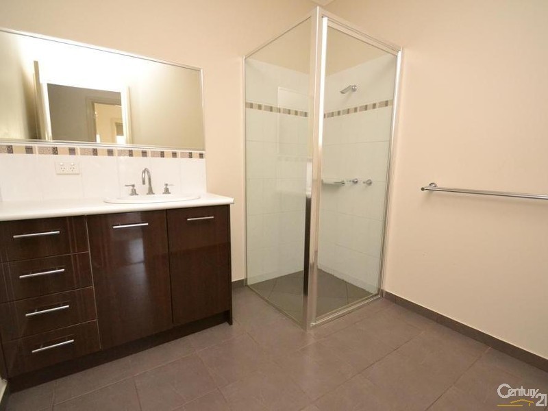 2/7 Eyre Street, Echuca VIC 3564