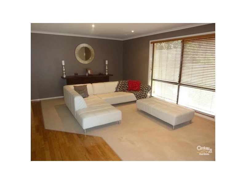 2 River Park Drive, Moama NSW 2731