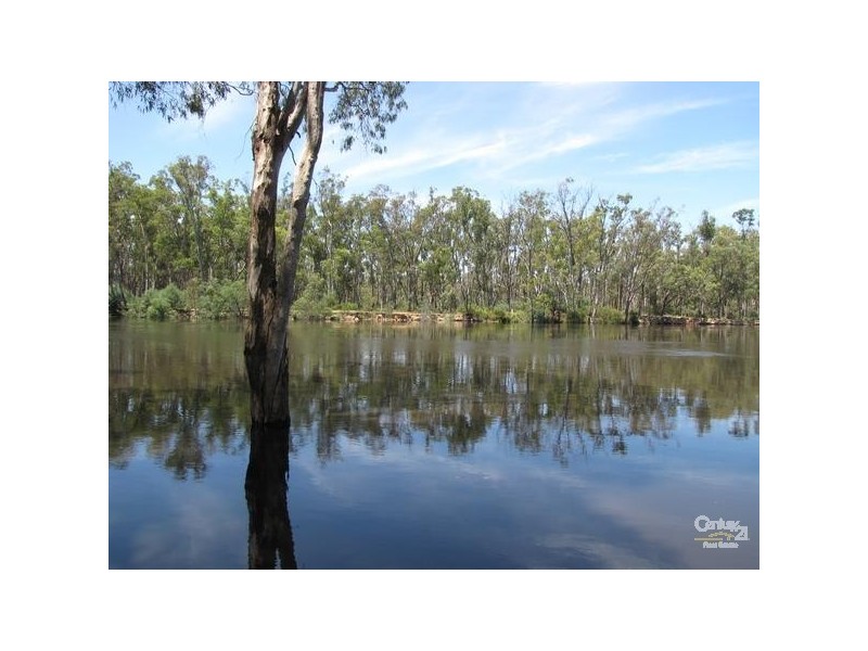 69 Pakenham St, Echuca VIC 3564