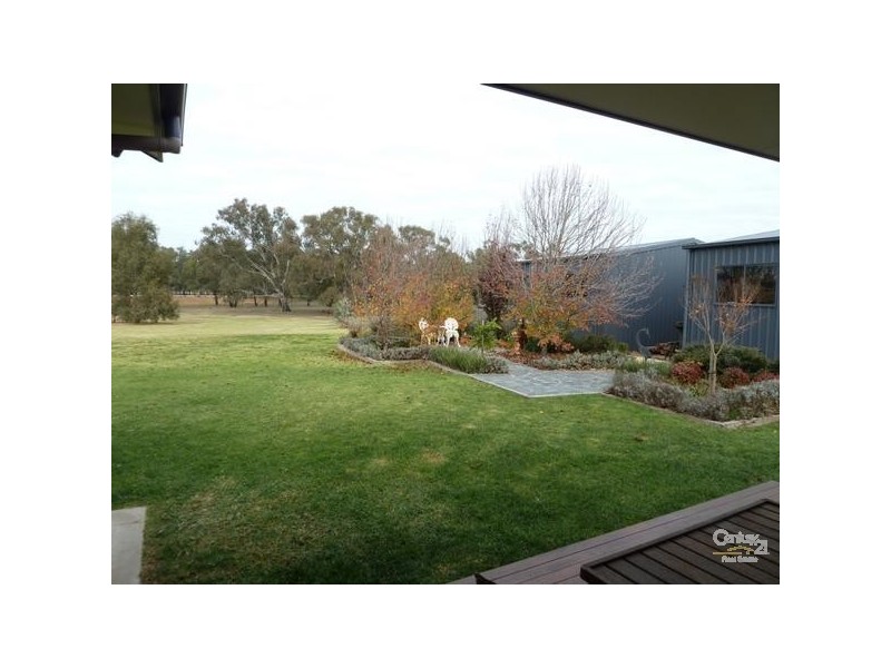 43 Chelsworth Drive, Echuca VIC 3564