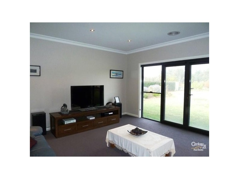 43 Chelsworth Drive, Echuca VIC 3564
