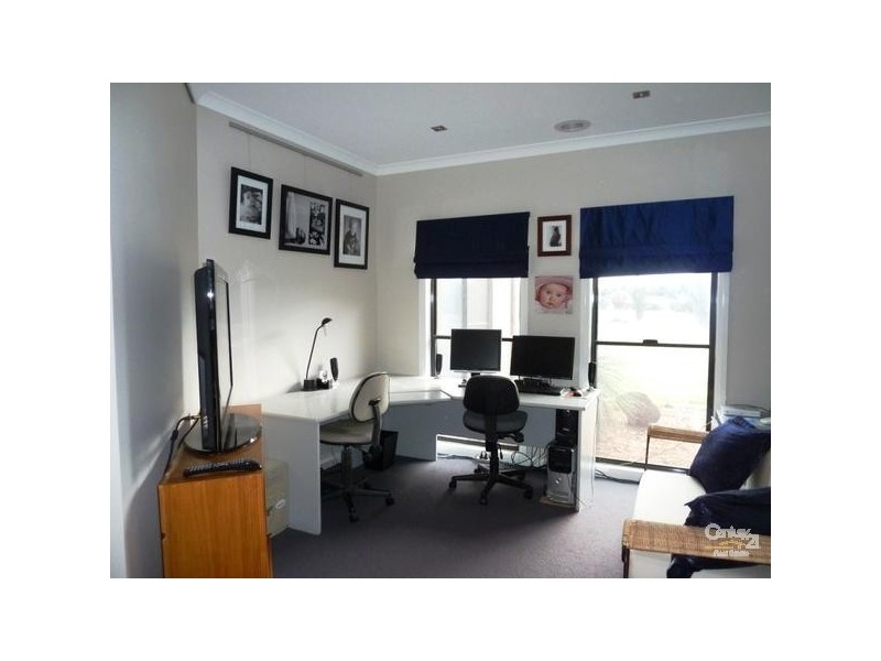 43 Chelsworth Drive, Echuca VIC 3564