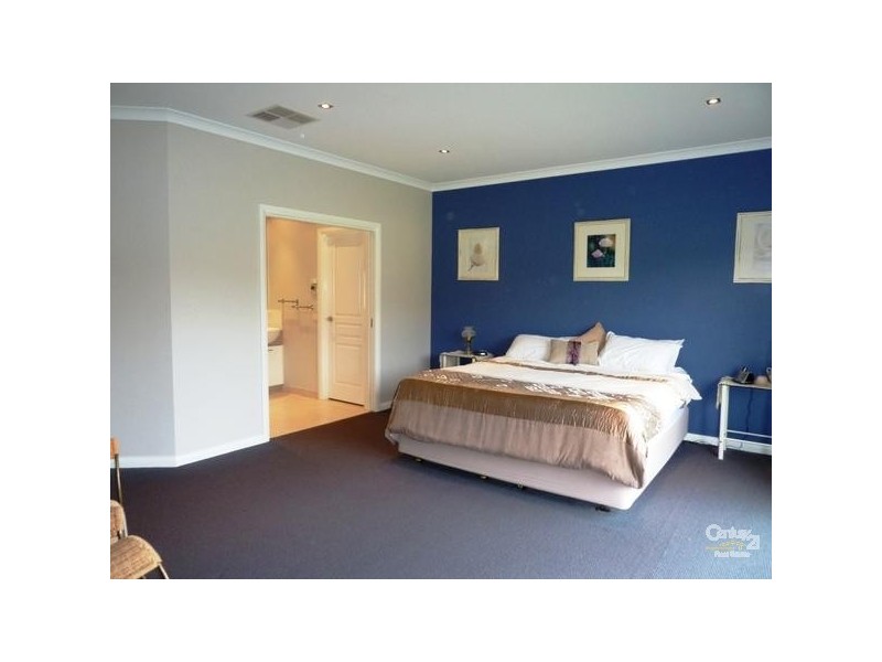 43 Chelsworth Drive, Echuca VIC 3564