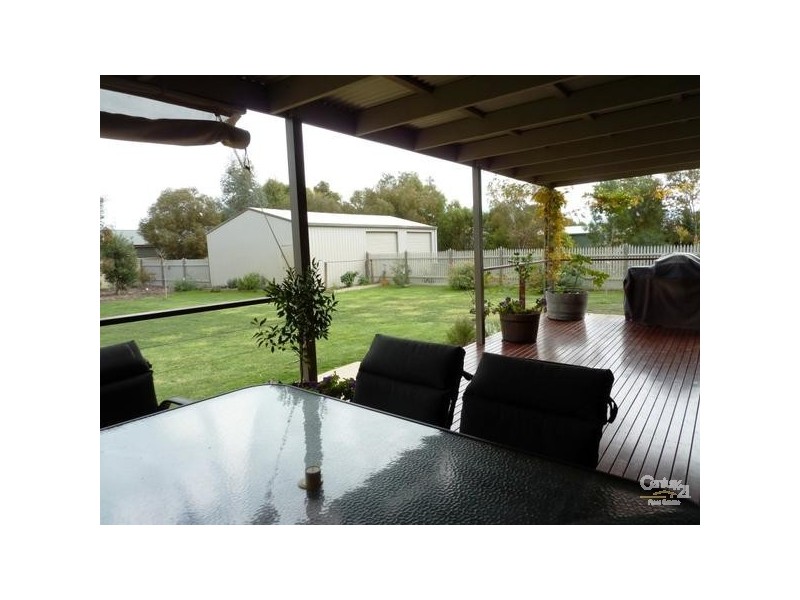 13 Bateman Drive, Echuca VIC 3564