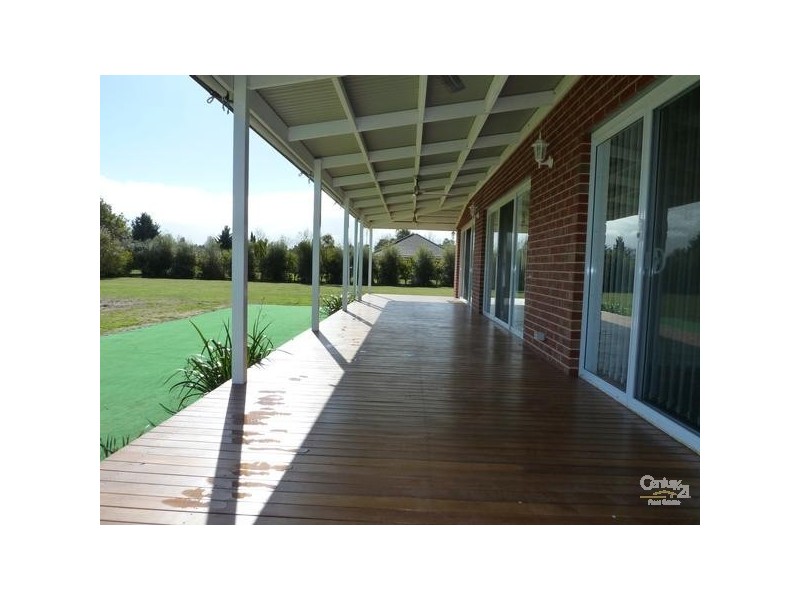 8 Chelsworth Drive, Echuca VIC 3564