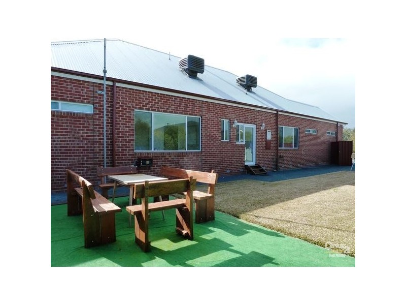 8 Chelsworth Drive, Echuca VIC 3564