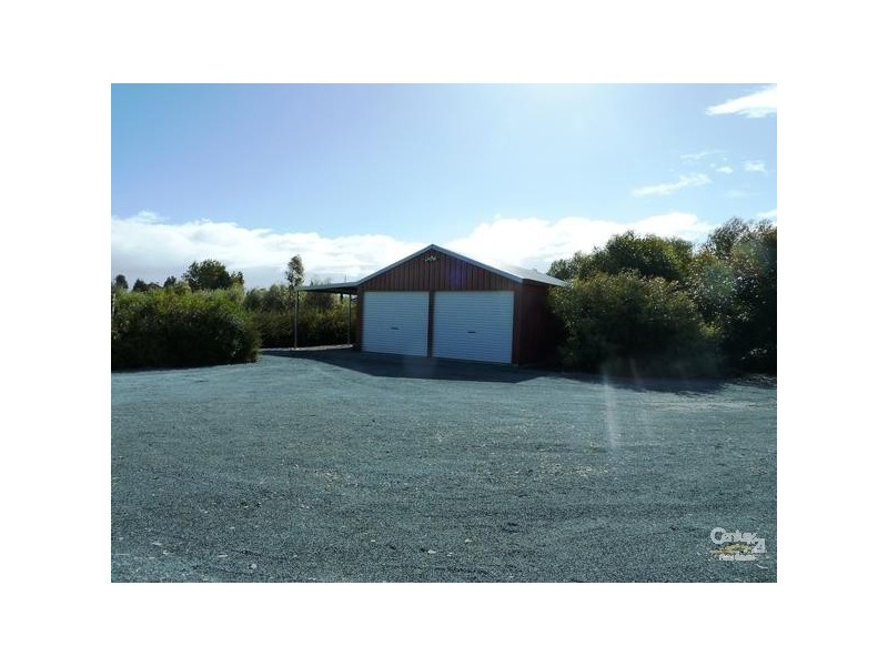 8 Chelsworth Drive, Echuca VIC 3564